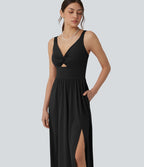 Robe de soirée mi-longue SoftlyZero™ Airy col V sans manches torsadée avec fente, coques fixes et effet frais InstantCool avec poches