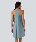 Robe décontractée mini fluide Breezeful™ à dos nageur, poches latérales, ourlet asymétrique et séchage rapide