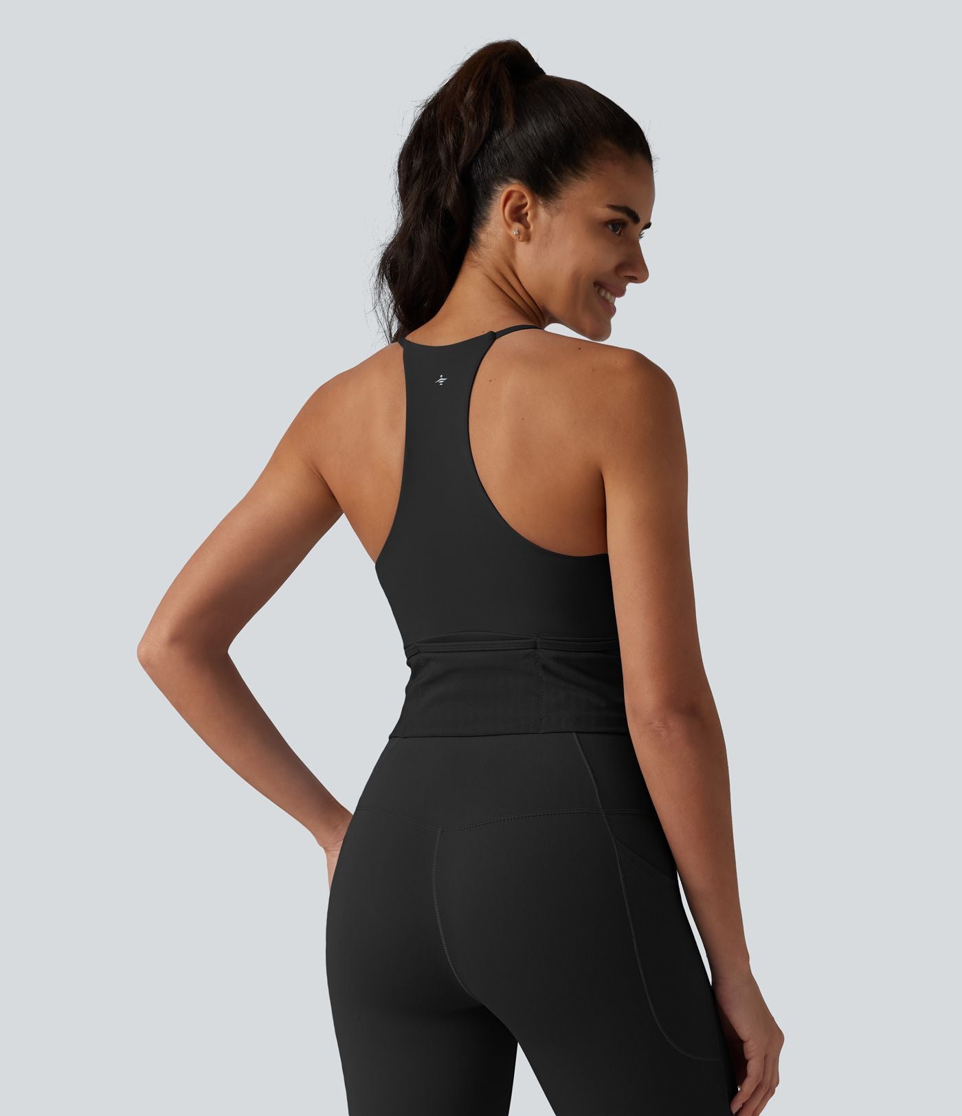 Débardeur de yoga SoftlyZero™ Airy dos nageur effet frais InstantCool avec brassière intégrée, poches, protection solaire UPF50+