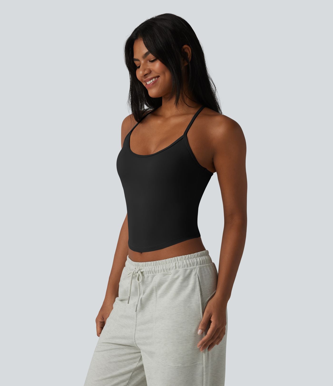 Débardeur décontracté col U dos en Y à effet frais InstantCool, ourlet arrondi et brassière intégrée à séchage rapide, protection solaire UPF50+