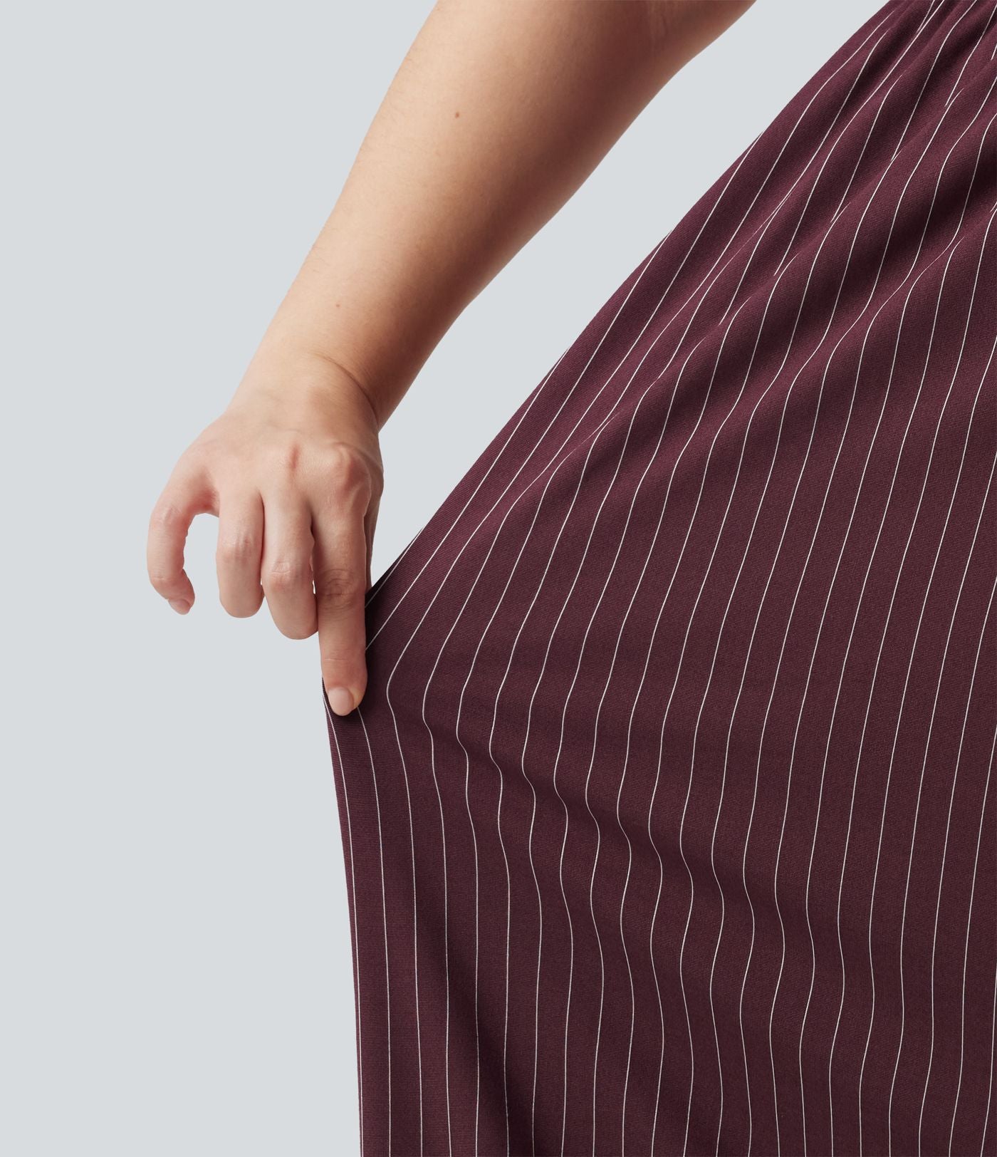Combinaison grande taille rayée à décolleté V plongeant, toucher frais, coussinets amovibles, poches et accès facile Easy Peasy