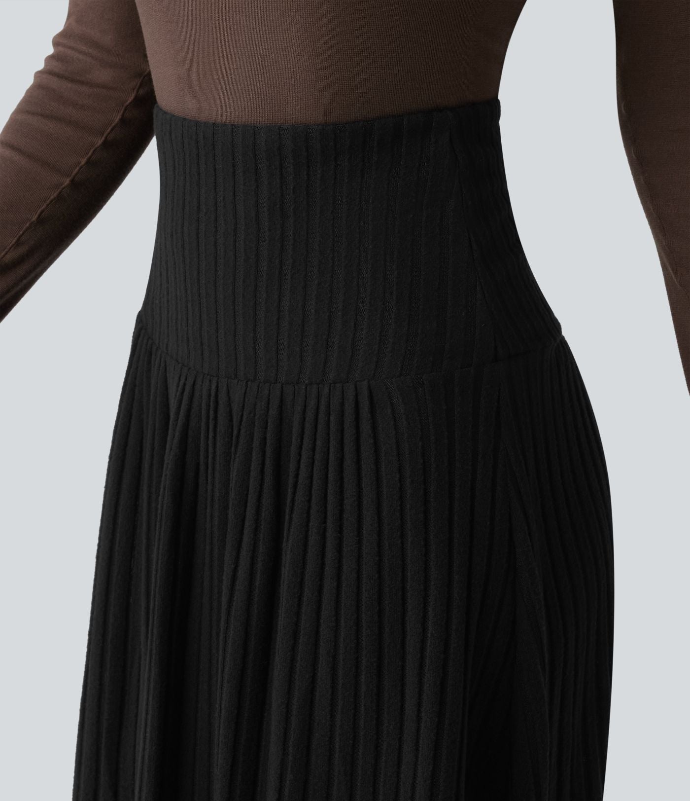 Jupe tailleur midi trapèze taille haute en maille côtelée