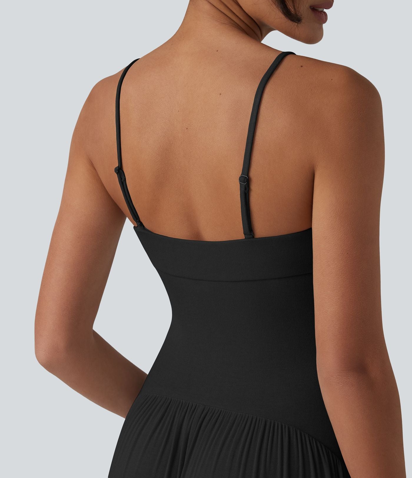 Robe longue fluide côtelée à bretelles fines avec poches
