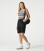 Bermuda casual taille haute en lin stretch avec ourlets retroussés et poches