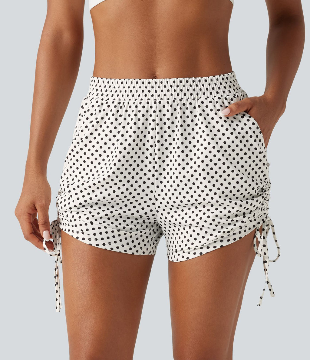 Short à pois 8 cm taille mi-haute avec bas froncé, laçage et poches