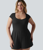 Combishort grande taille SoftlyZero™ Airy de yoga effet frais InstantCool col U à manches courtes couvrantes, avec poches, accès facile Easy Peasy