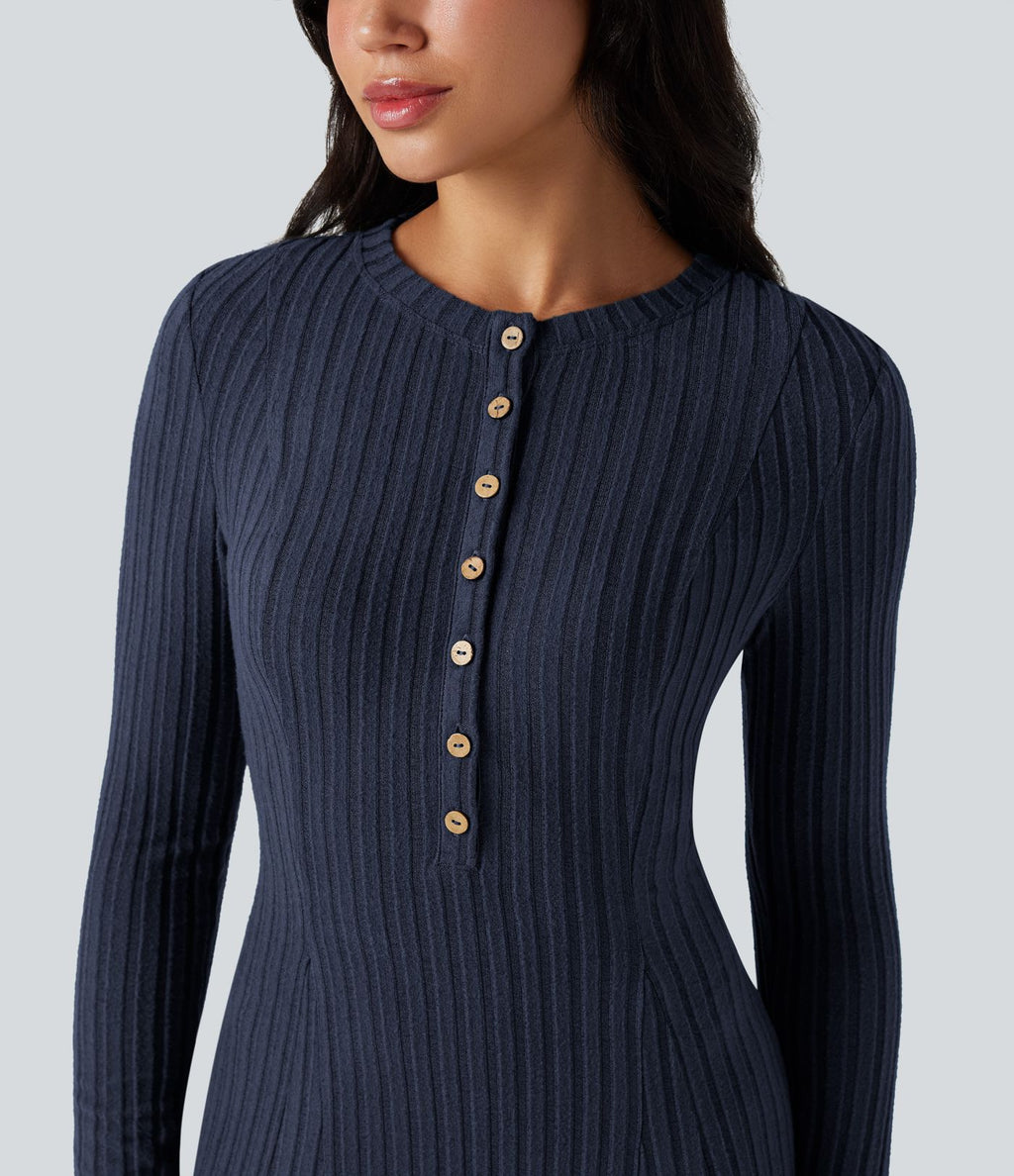 Robe longue fluide maille côtelée col henley manches longues
