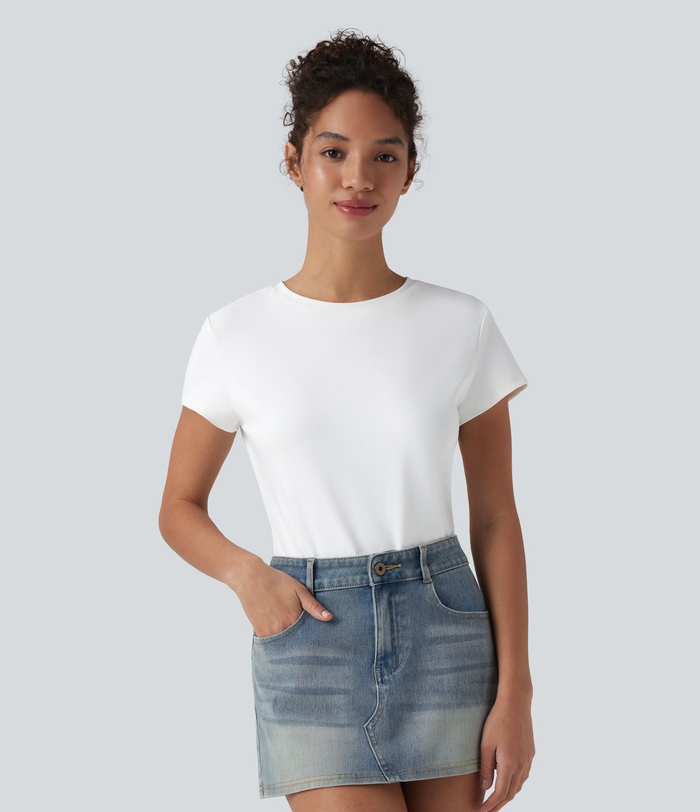 T-shirt baby tee décontracté col rond près du corps - Longueur plus longue