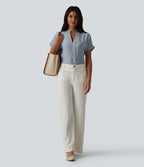 Chemise col V manches courtes aspect lin pour le bureau