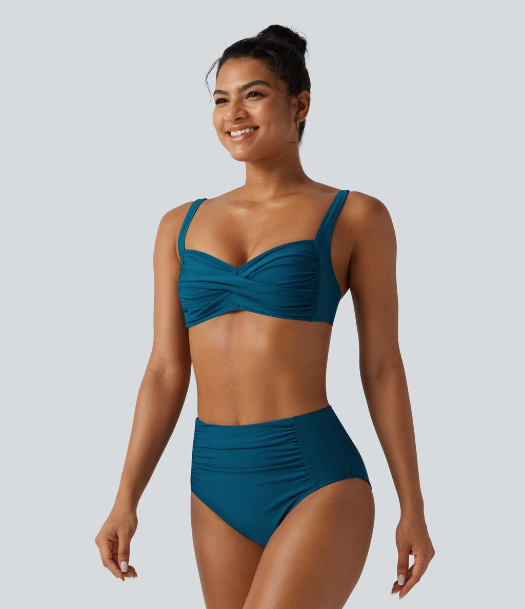 Ensemble bikini push-up gainant avec bretelles ajustables, design torsadé, fronces et brassière intégrée