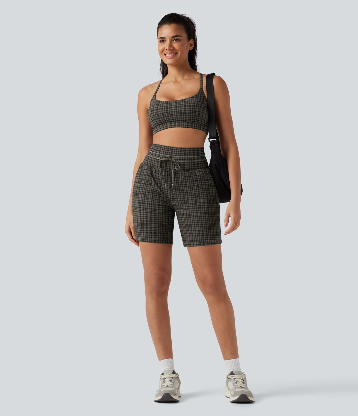 Short de yoga 2-en-1 ultra taille haute UltraSculpt™ à carreaux et cordon de serrage 17,5 cm avec poches