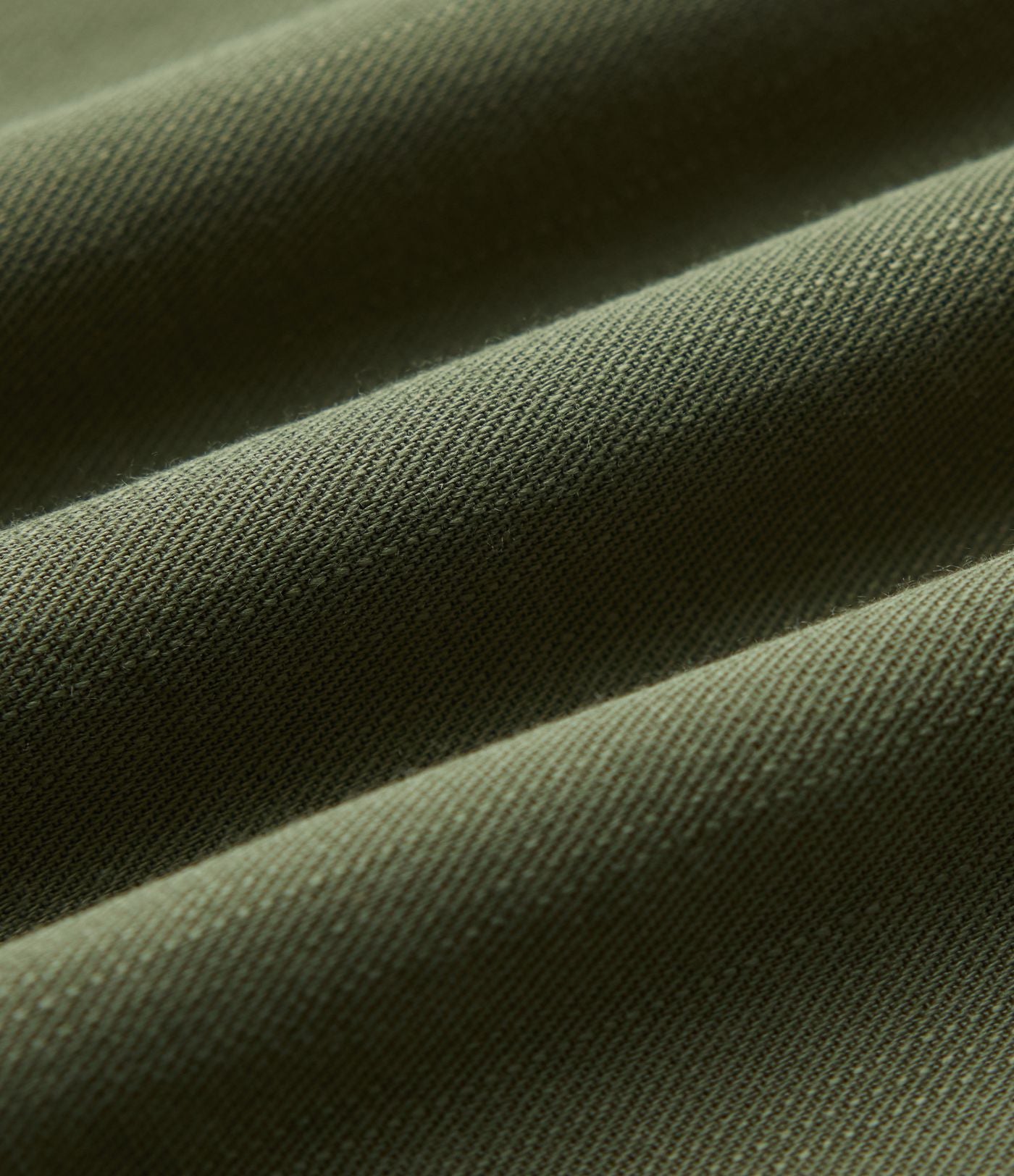 Blouse de villégiature à col Henley et manches 3/4, aspect lin.