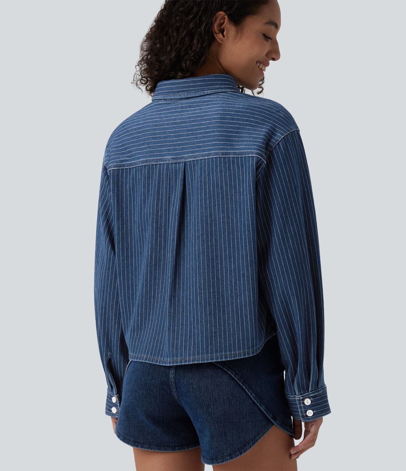 Halara Flex™ Chemise casual rayée en denim à manches longues avec poche