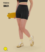 Short cycliste Halara X Smiley® SpeedWave™ 12,5 cm taille haute à séchage rapide avec poches