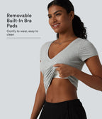 T-shirt décontracté col V manches courtes en jersey de coton avec soutien-gorge intégré push-up et fronces