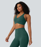 Brassière de sport entraînement Halara UltraSculpt™ soutien intermédiaire col V dos nageur bonnets A-C