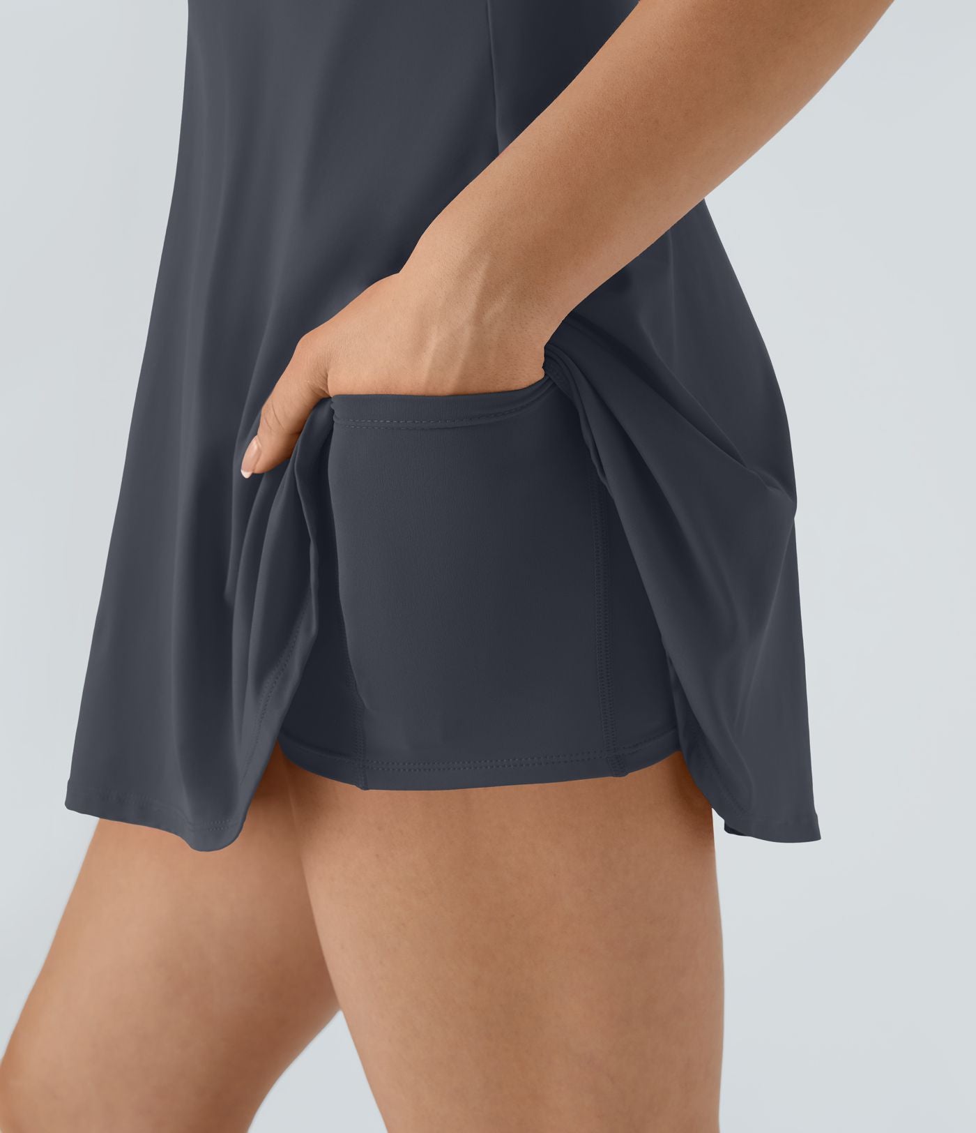 Robe de sport dos nu torsadée A-C