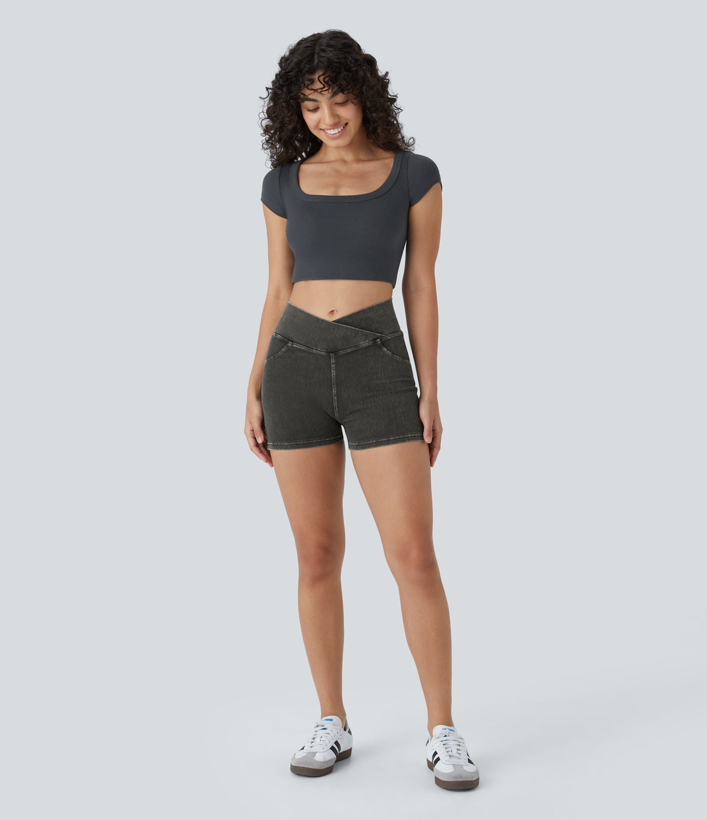 Halara Flex™  Shorts 7,5cm Denim Casual Taille Haute Poches Latérales Croisées en Maille Extensible