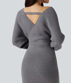 Robe pull mi-longue moulante fendue col V manches chauve-souris longues