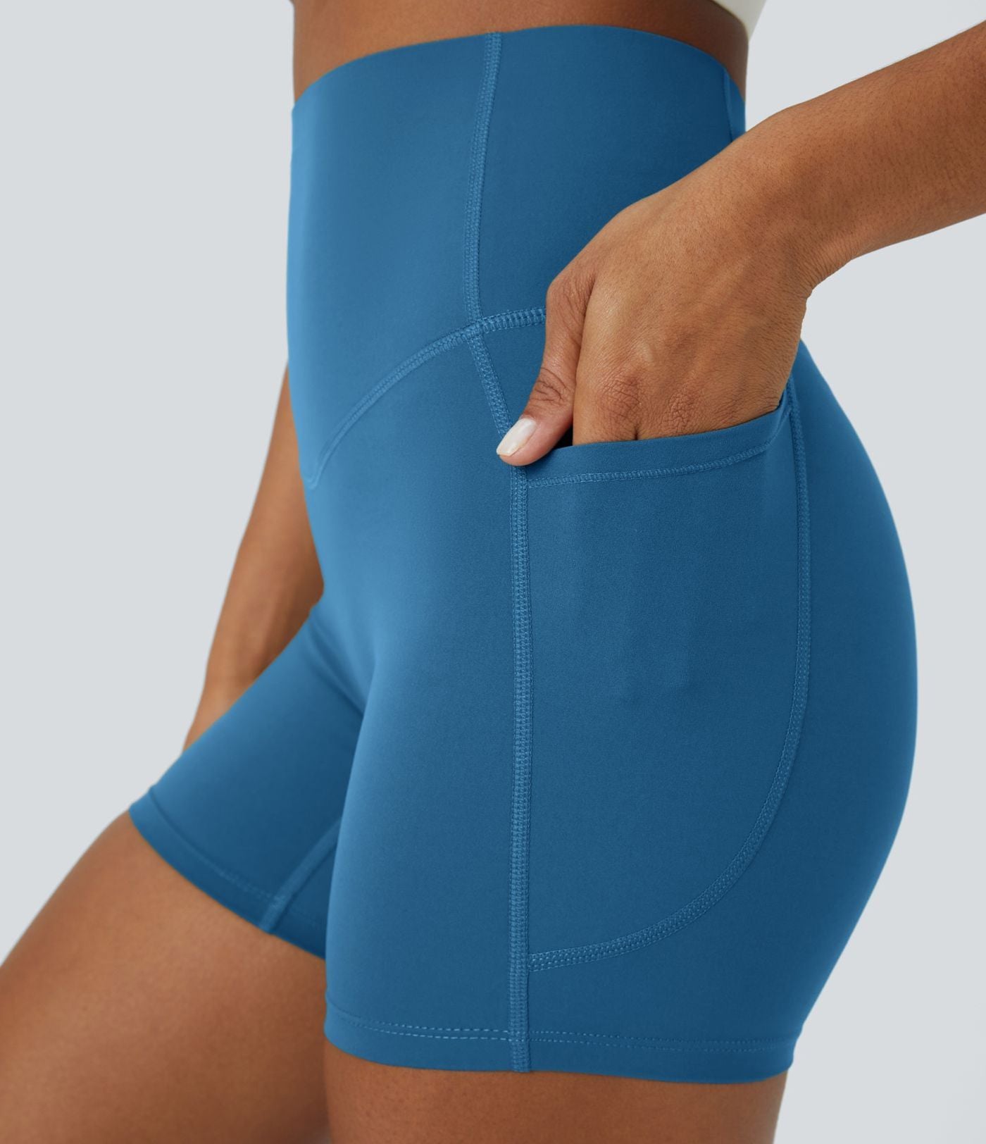 Short cycliste d'entraînement gainant taille haute UltraSculpt™ SoCinched à poches latérales 12,5 cm