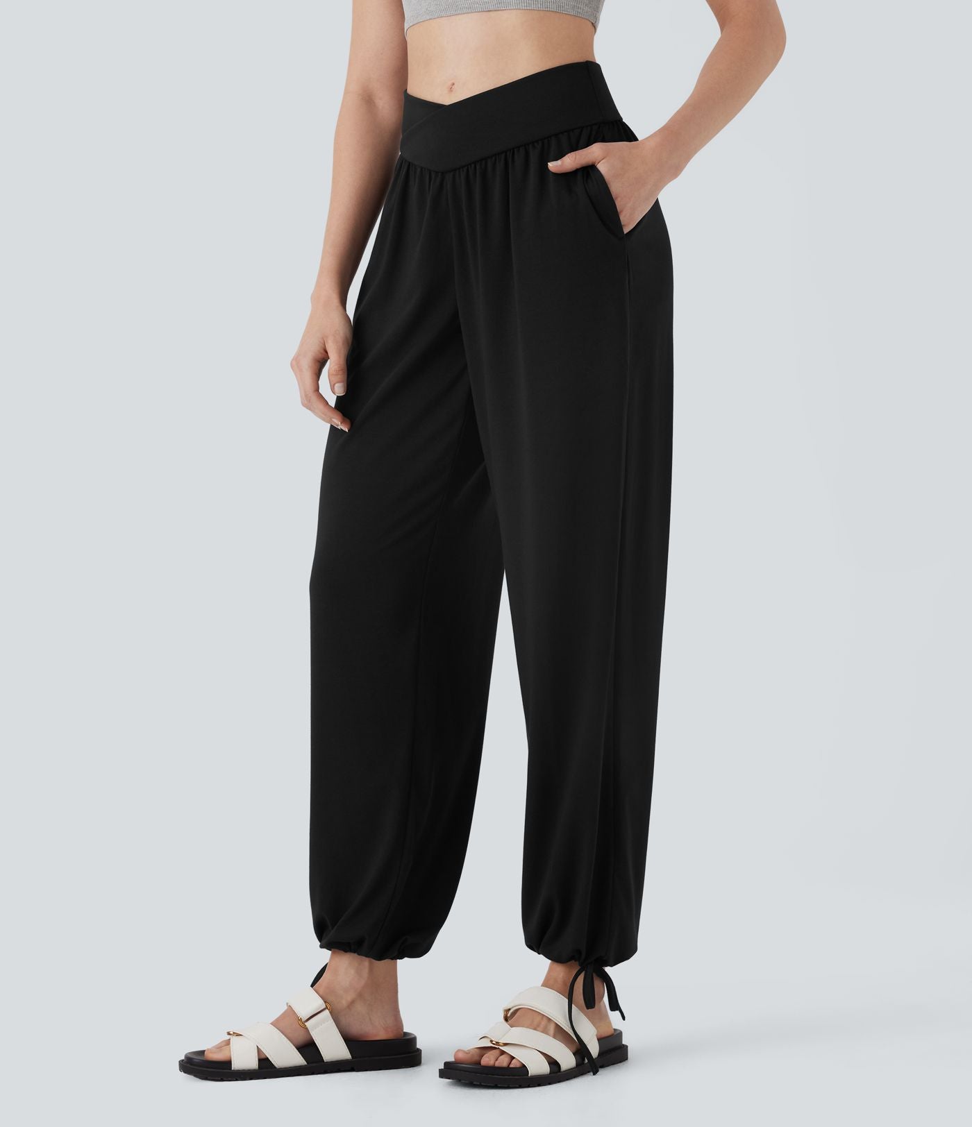 Pantalon de jogging décontracté à taille haute croisée avec poches latérales et cordon de serrage