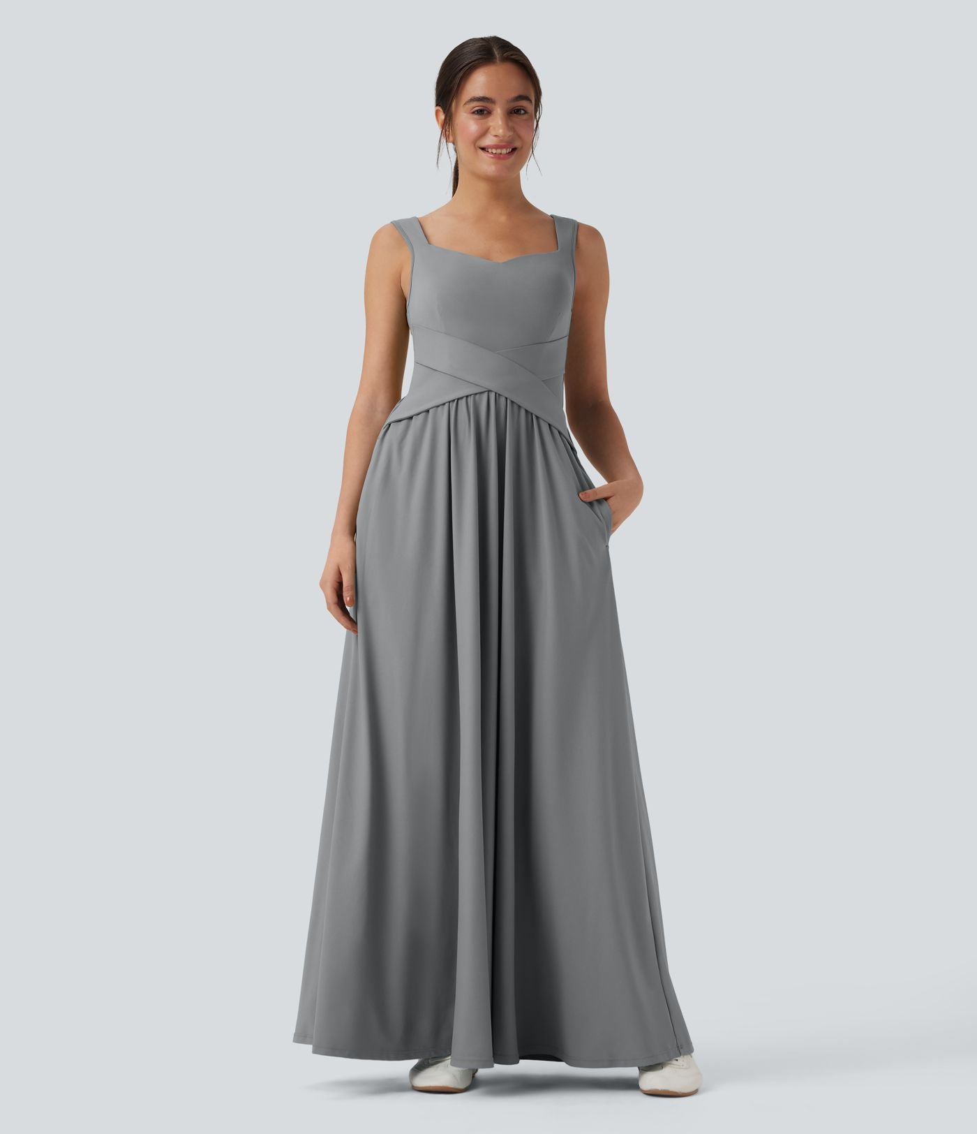 Robe maxi fluide dos nu, avec brassière intégrée et poches