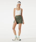 Short baggy de sport taille haute à séchage rapide avec bandes latérales et poches