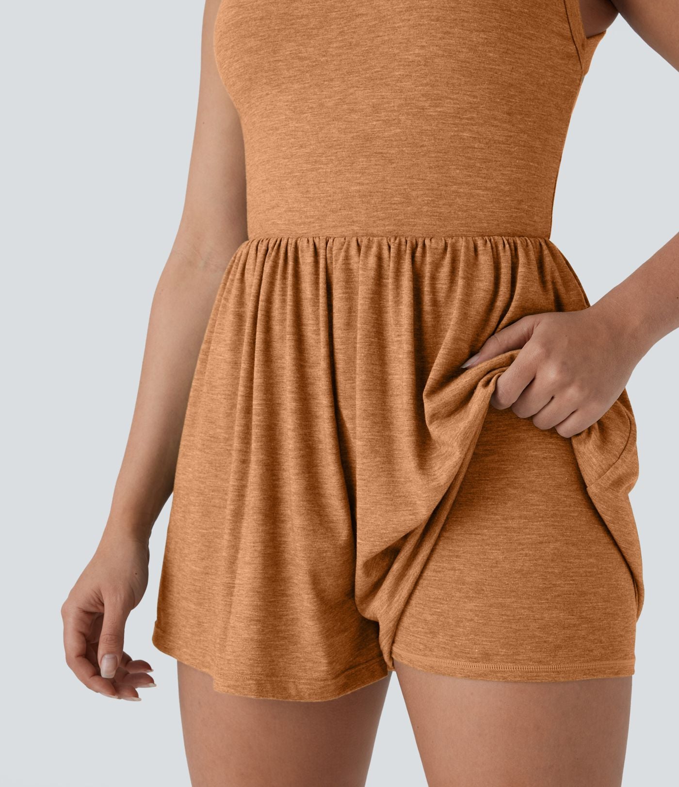Combishort de villégiature 2-en-1 à dos nu, design torsadé, poches latérales - Édition Easy Peasy