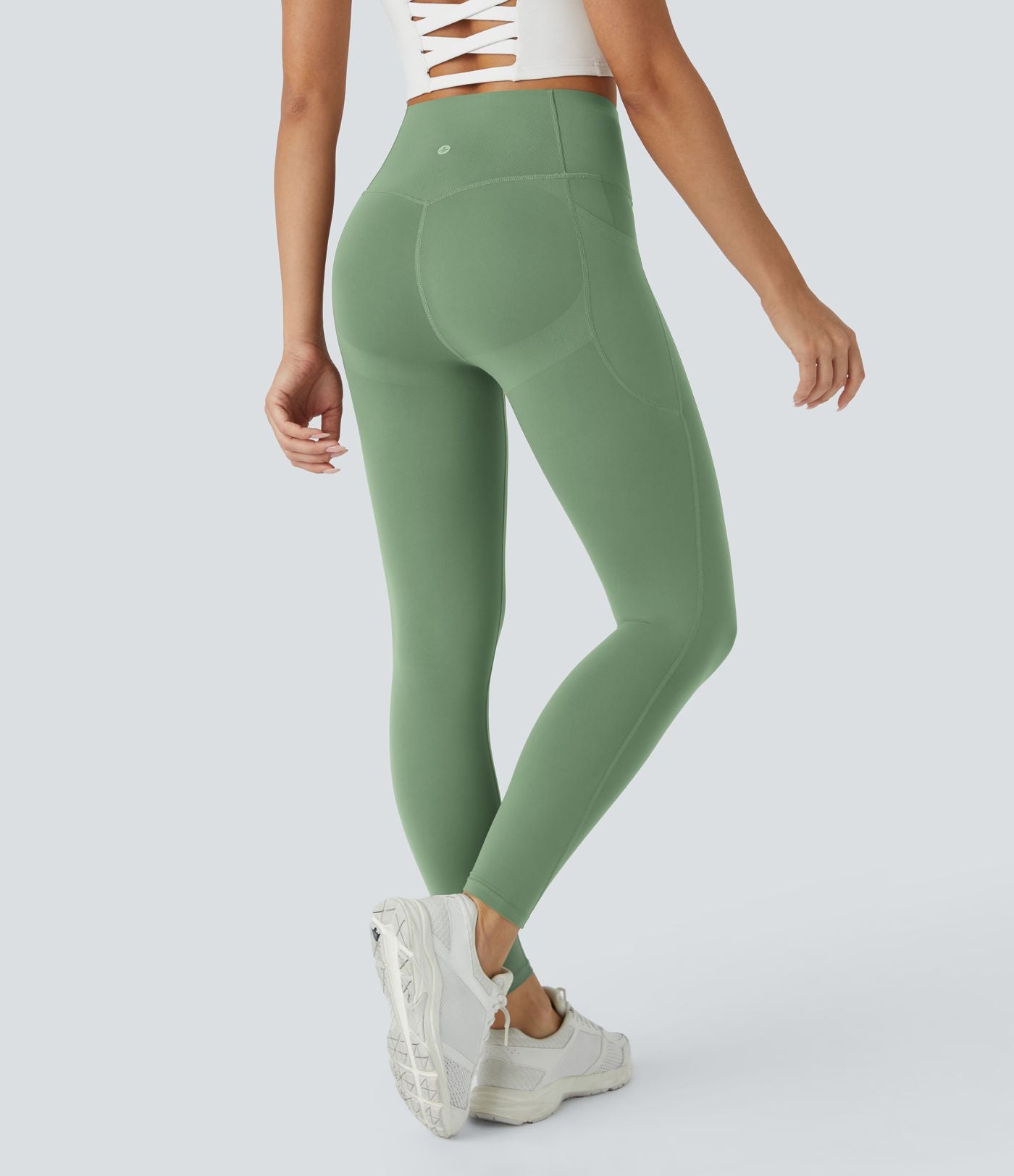 Legging d'entraînement gainant galbant taille haute avec poches Halara UltraSculpt™