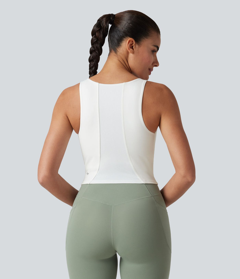 Débardeur de danse à col en U contrasté en maille respirante avec brassière intégrée