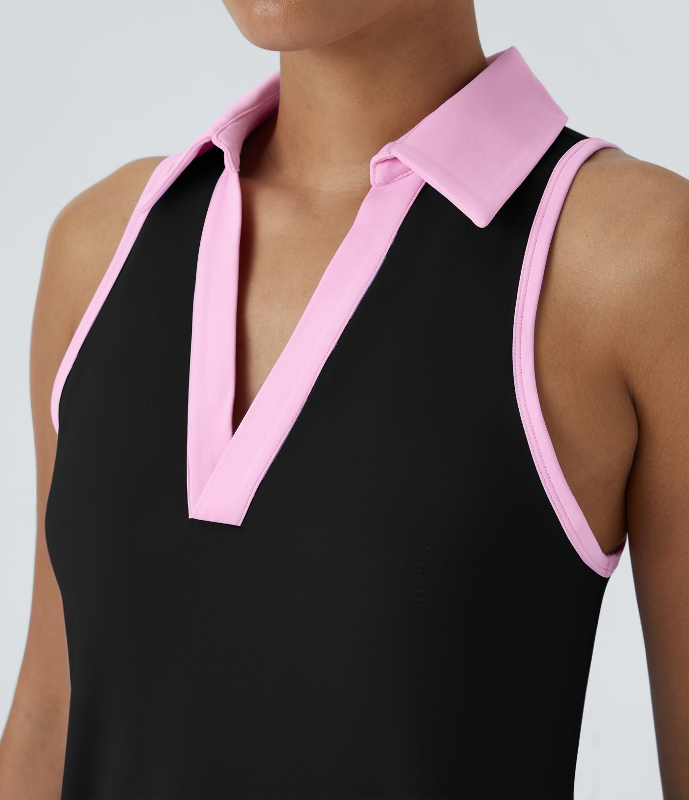 Robe de golf mini SoftlyZero™ Airy 2-en-1 à effet frais InstantCool color block avec poche pour tee de golf