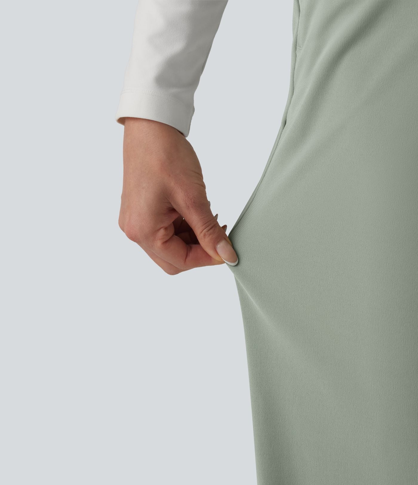 Pantalon tailleur taille haute à jambes droites avec poches