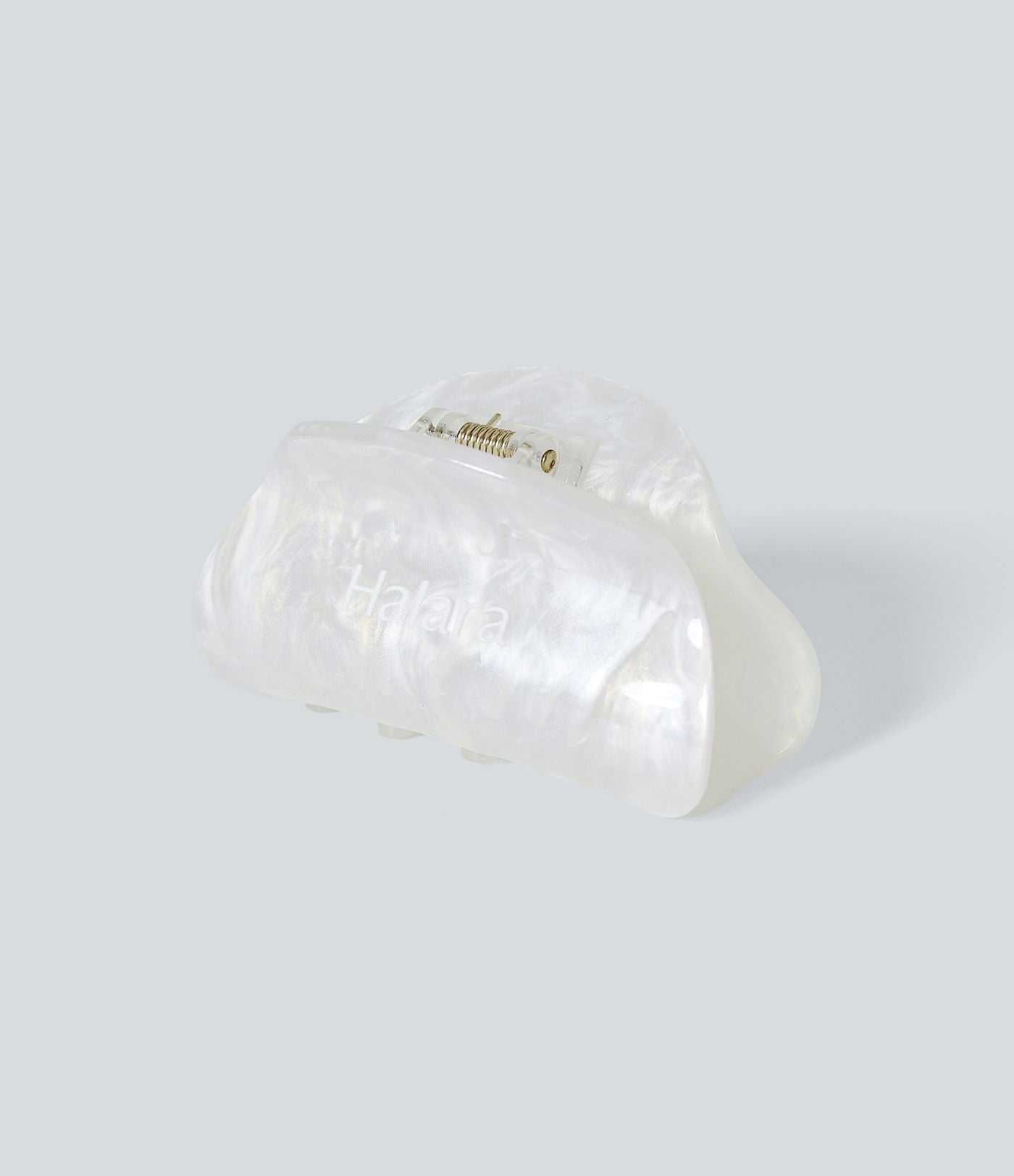 Pince à cheveux en plastique