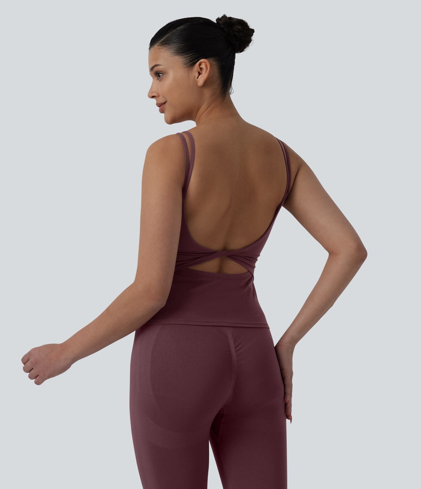 Débardeur court yoga dos nu torsadé doubles bretelles Halara UltraSculpt™ - Longueur allongée