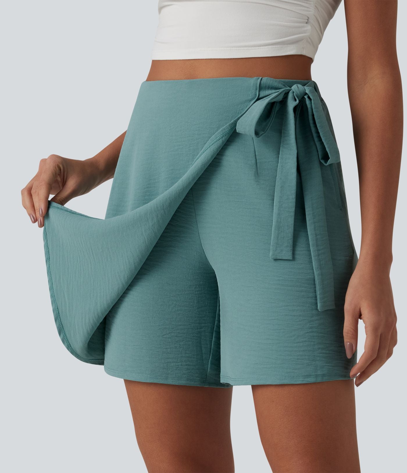 Jupe-short casual taille haute aspect lin avec lien noué sur le côté