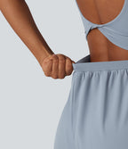 Barboteuse de yoga 2-en-1 SoftlyZero™ Airy effet frais InstantCool dos nu torsadé avec bretelles réglables, brassière intégrée et poche, accès facile Easy Peasy