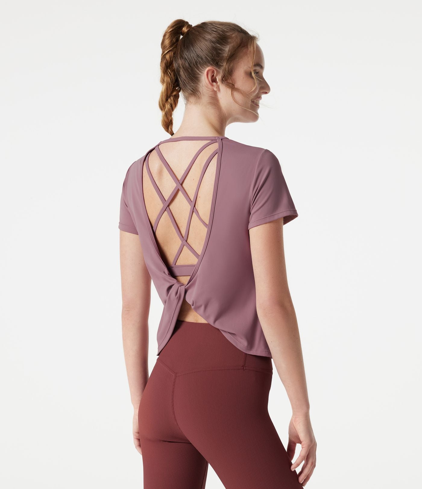 Haut de yoga col rond manches courtes avec brassière intégrée effet frais InstantCool séchage rapide, protection solaire UPF50+