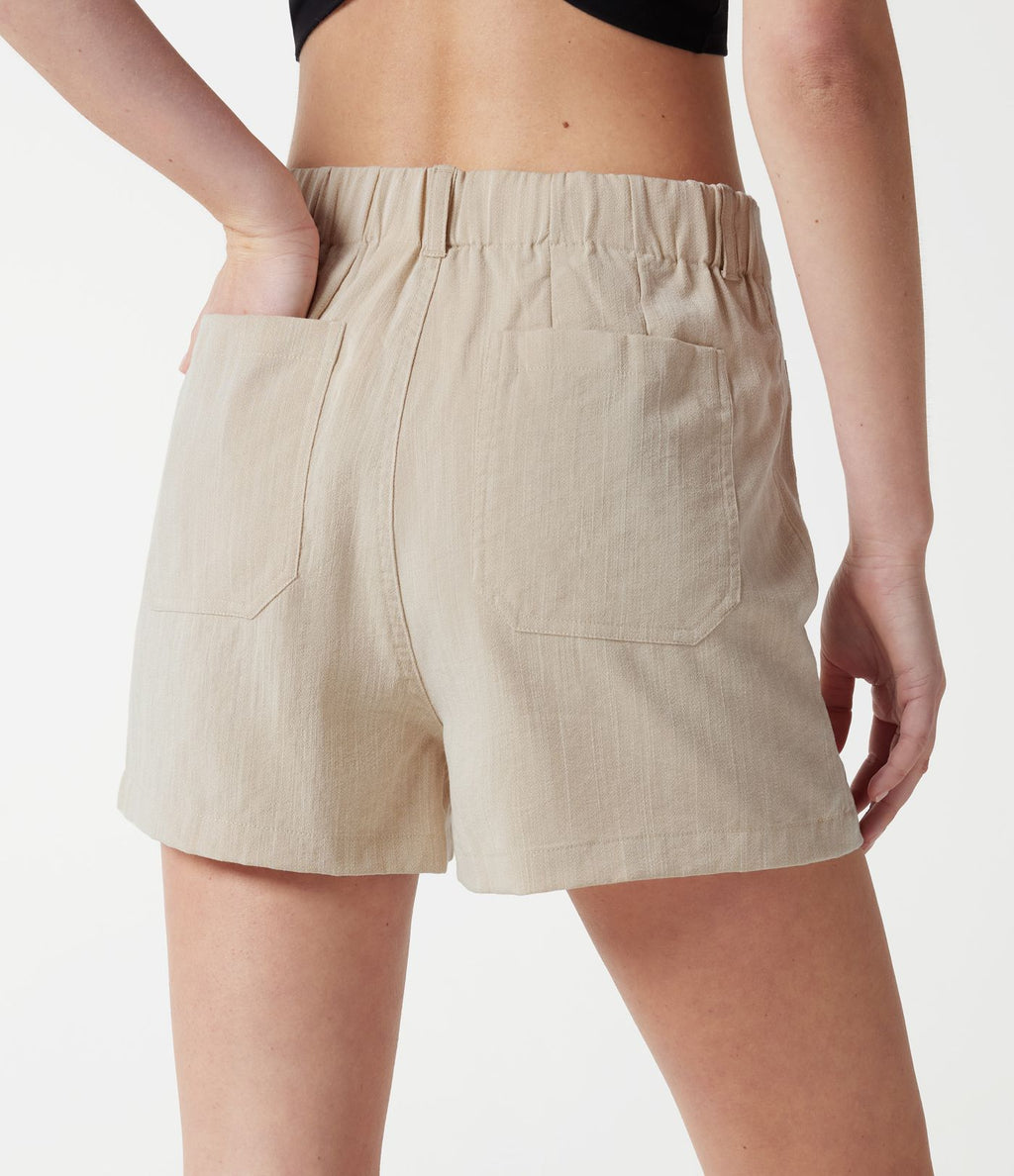 Short casual taille haute toucher lin 7,5 cm avec poches