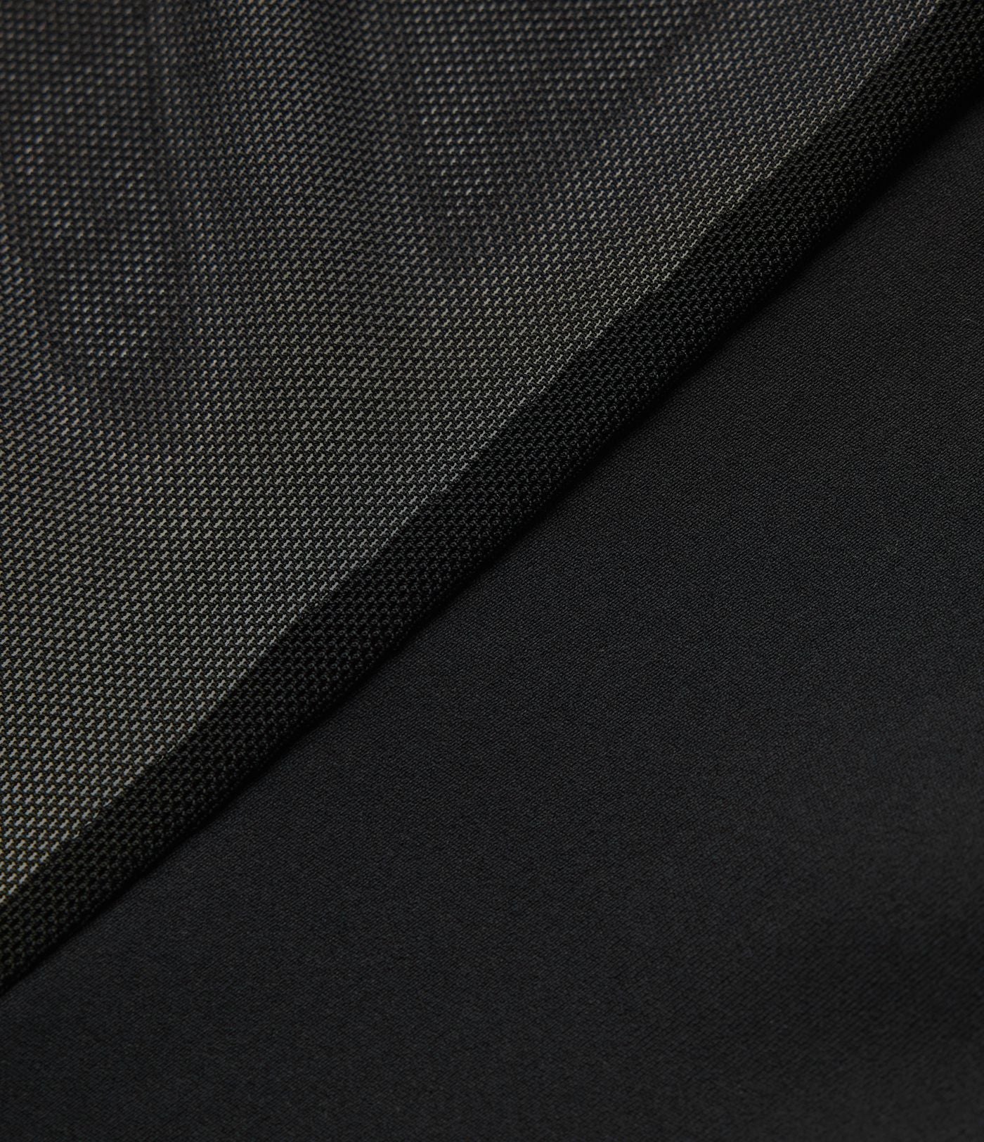 Haut de sport SoftlyZero™ Airy à col rond, manches courtes, dos échancré, mesh respirant à effet frais InstantCool, protection solaire UPF50+