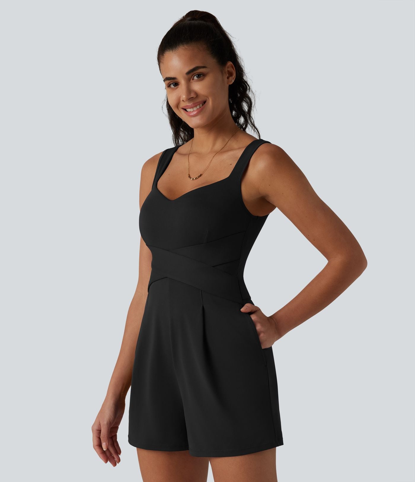 Combinaison décontractée à col en V avec soutien-gorge intégré et poches - Édition Easy Peasy
