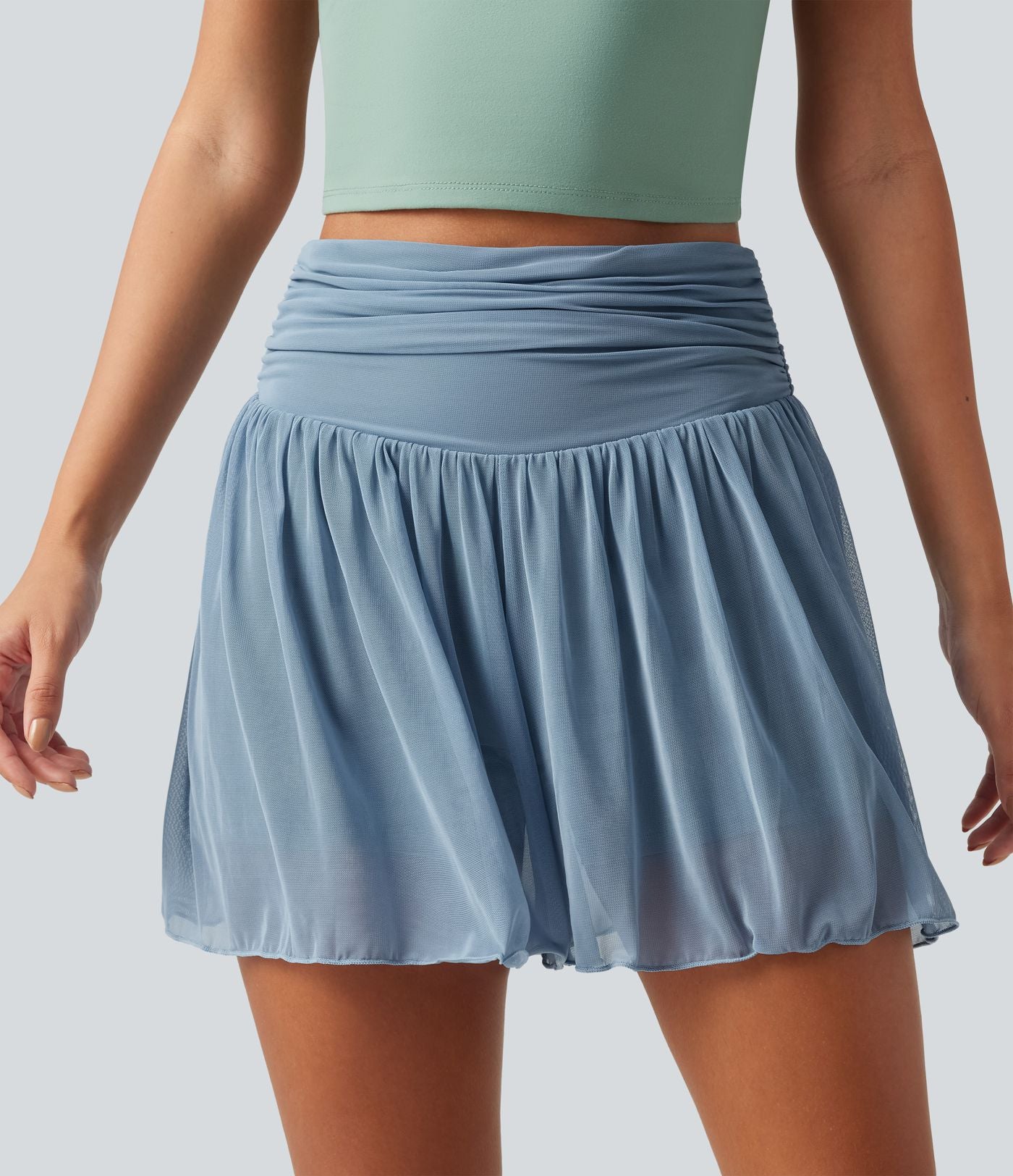 Short 2-en-1 taille haute gainant avec détails froncés, mesh contrasté avec poches, 7,5 cm