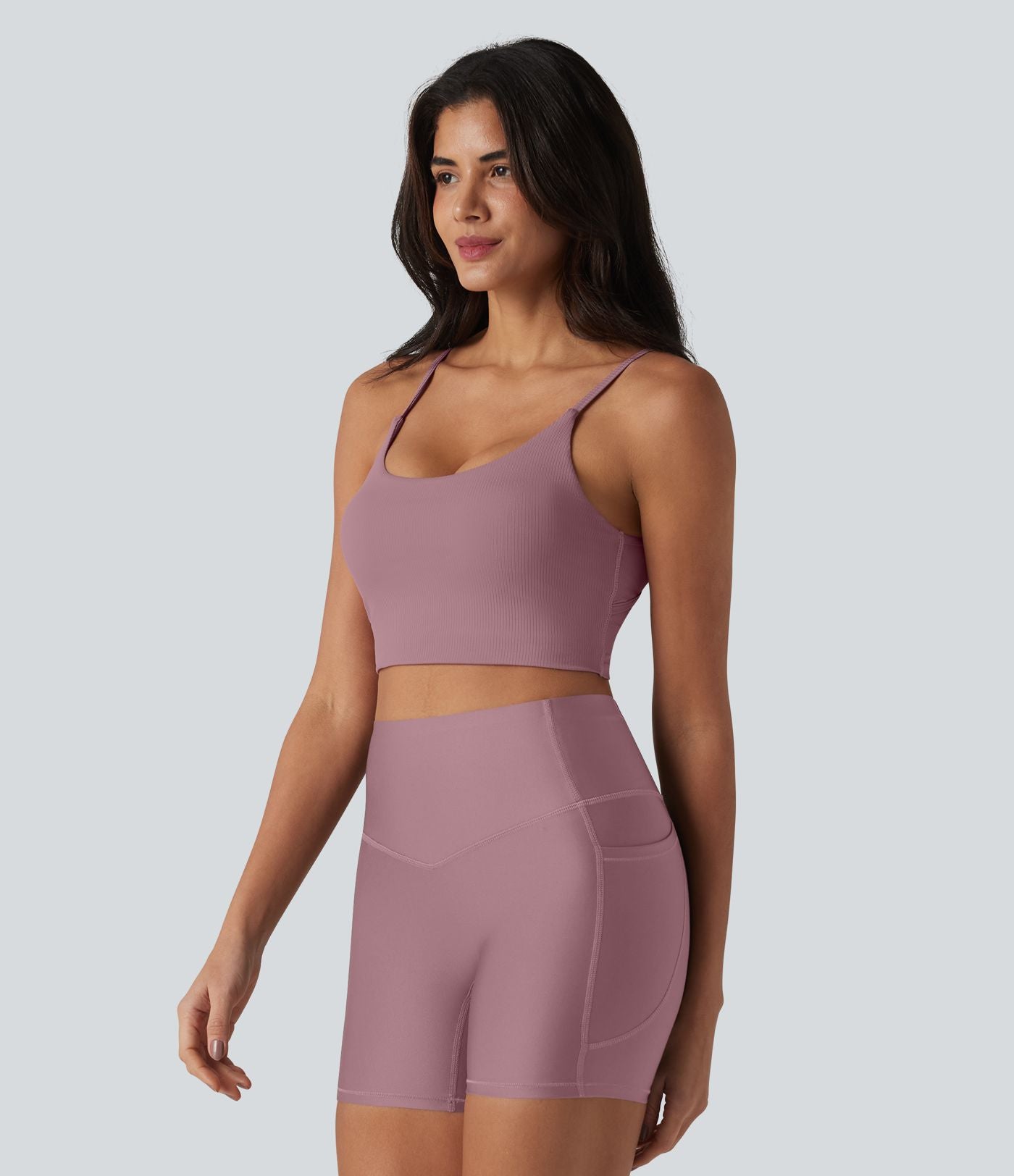 Brassière de sport de yoga en maille côtelée col U, maintien léger et soutien-gorge intégré