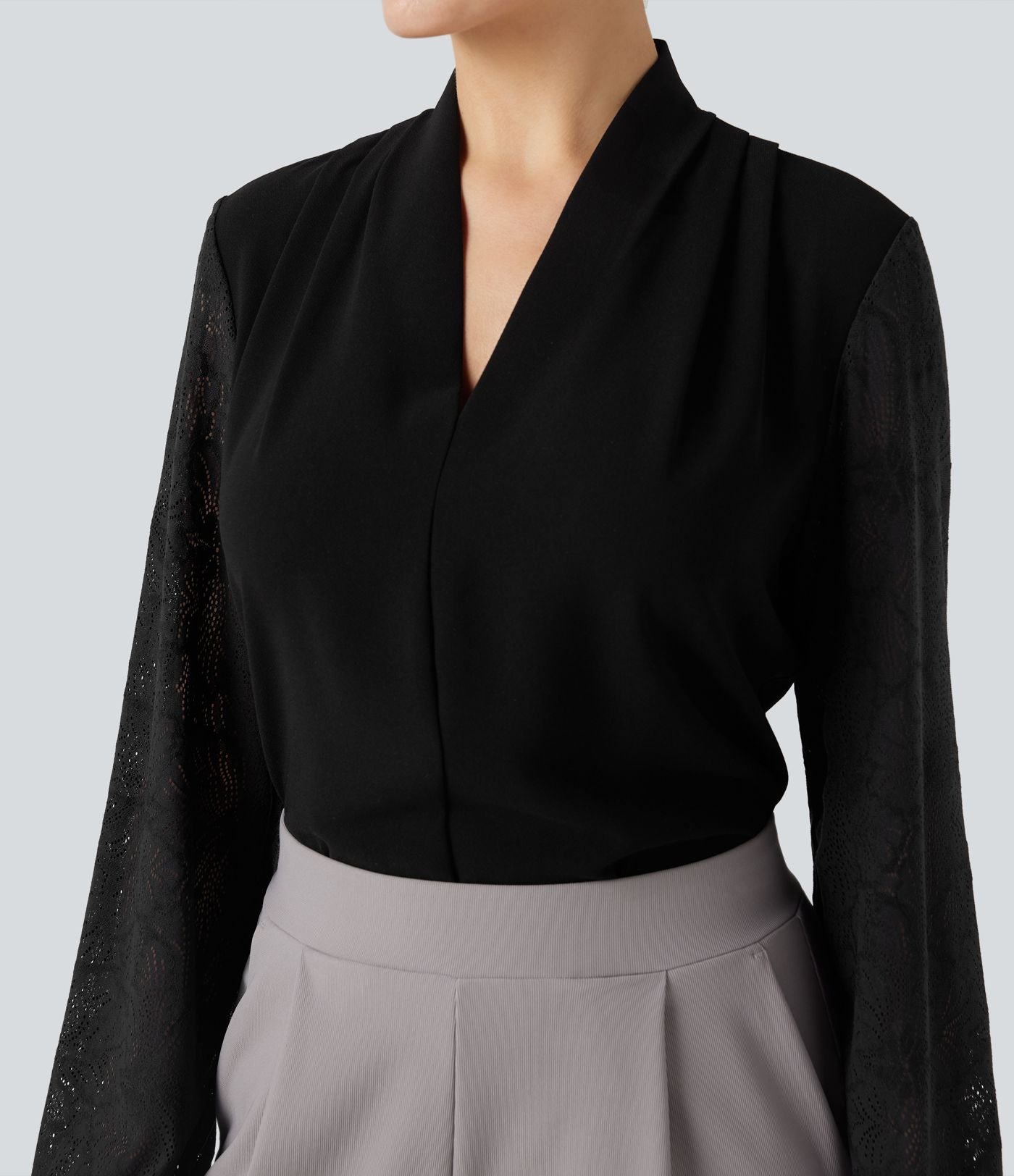 Blouse col V manches longues dentelle contrastante