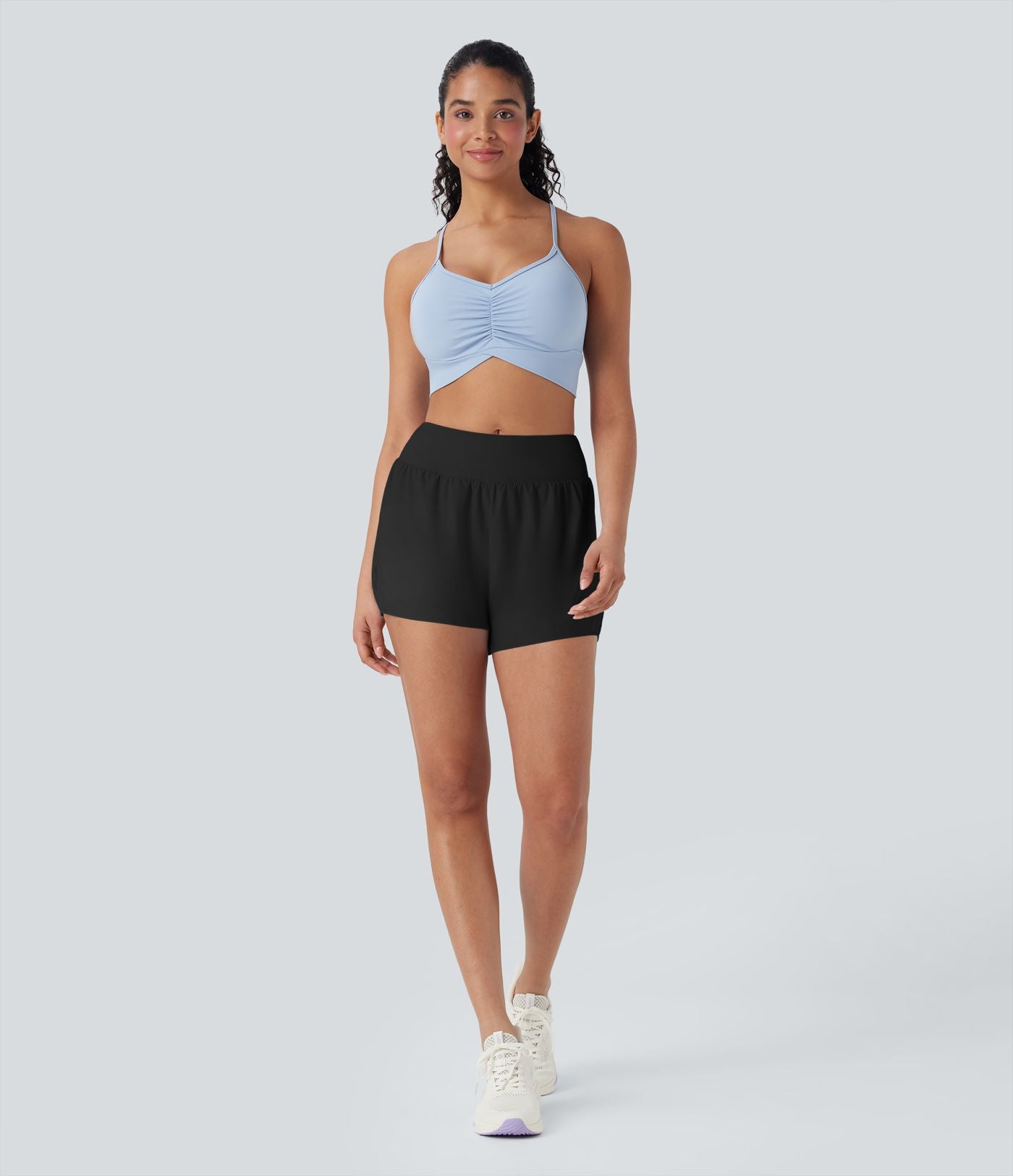 Short yoga 2-en-1 maille contrastée taille mid-rise avec poches