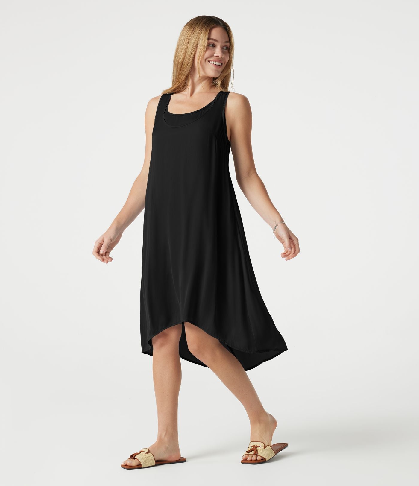 Robe fluide de vacances 2-en-1 col rond échancré sans manches asymétrique