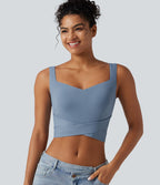 Débardeur crop-top à encolure diamant avec base croisée et coussinets amovibles