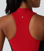 Halara UltraSculpt™ Robe sport mini de golf à col cheminée, soutien-gorge intégré, dos nageur et colorblock