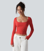 T-shirt à col U, dentelle contrastante et manches longues