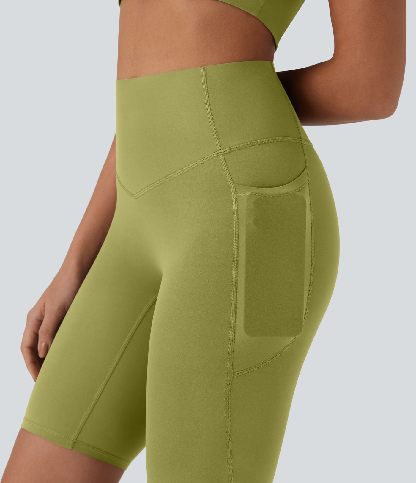 Short cycliste 22,8 cm d'entraînement gainant taille haute avec poches Halara UltraSculpt™