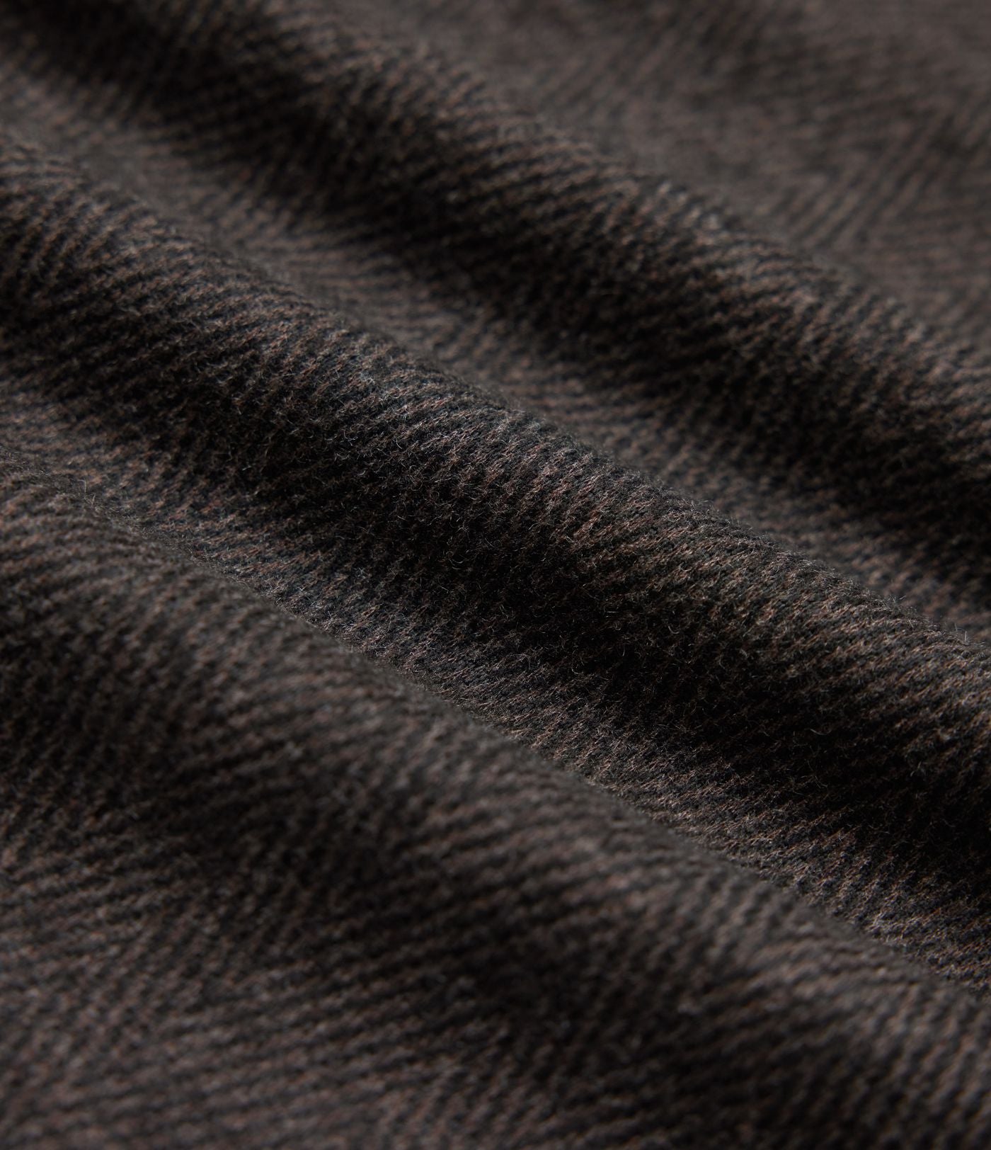 Pantalon tailleur large chevrons taille haute avec poches